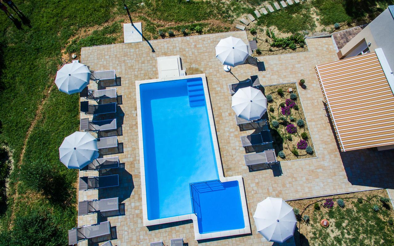 Apartments Viktorija 2 Baška Buitenkant foto