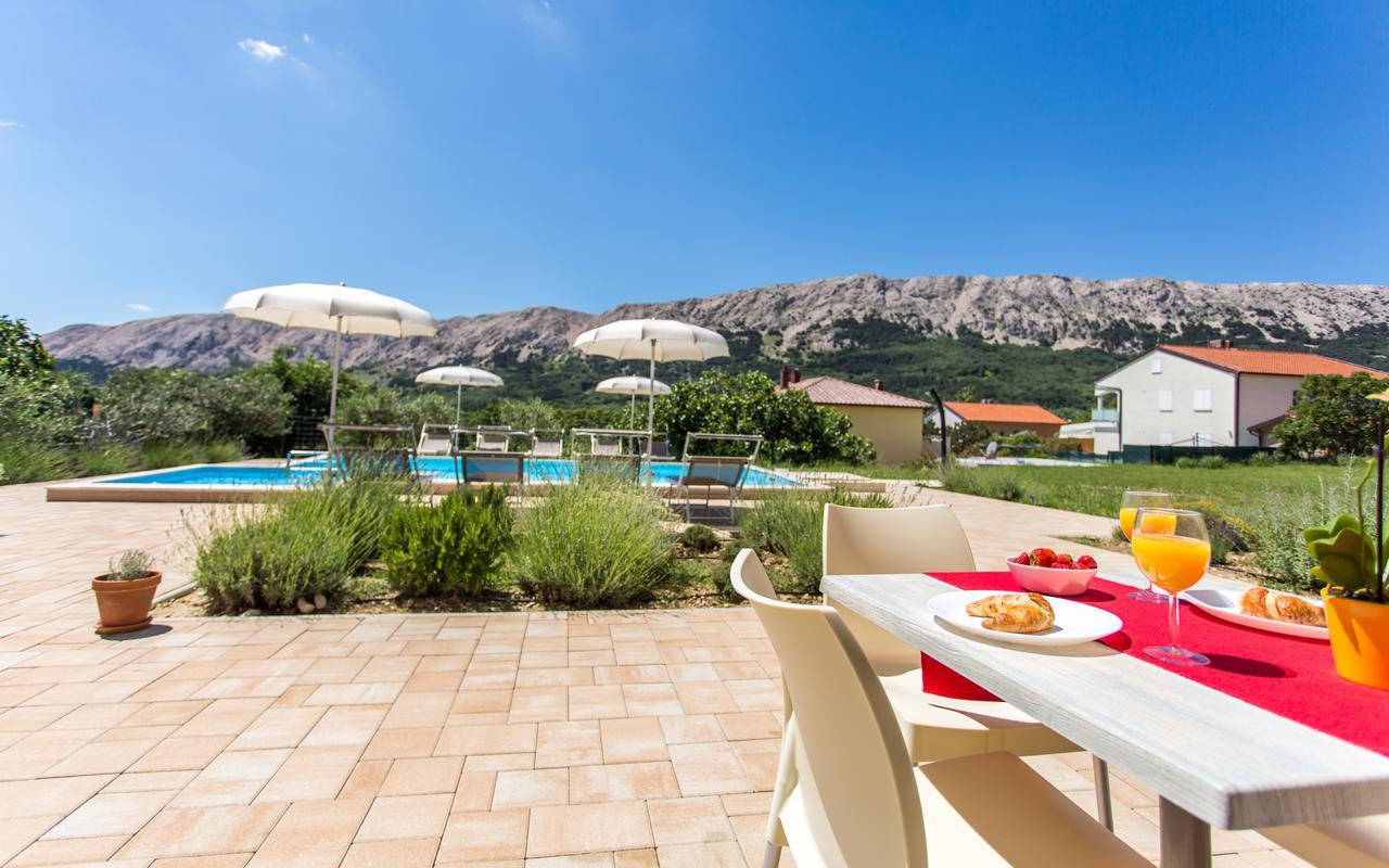 Apartments Viktorija 2 Baška Buitenkant foto