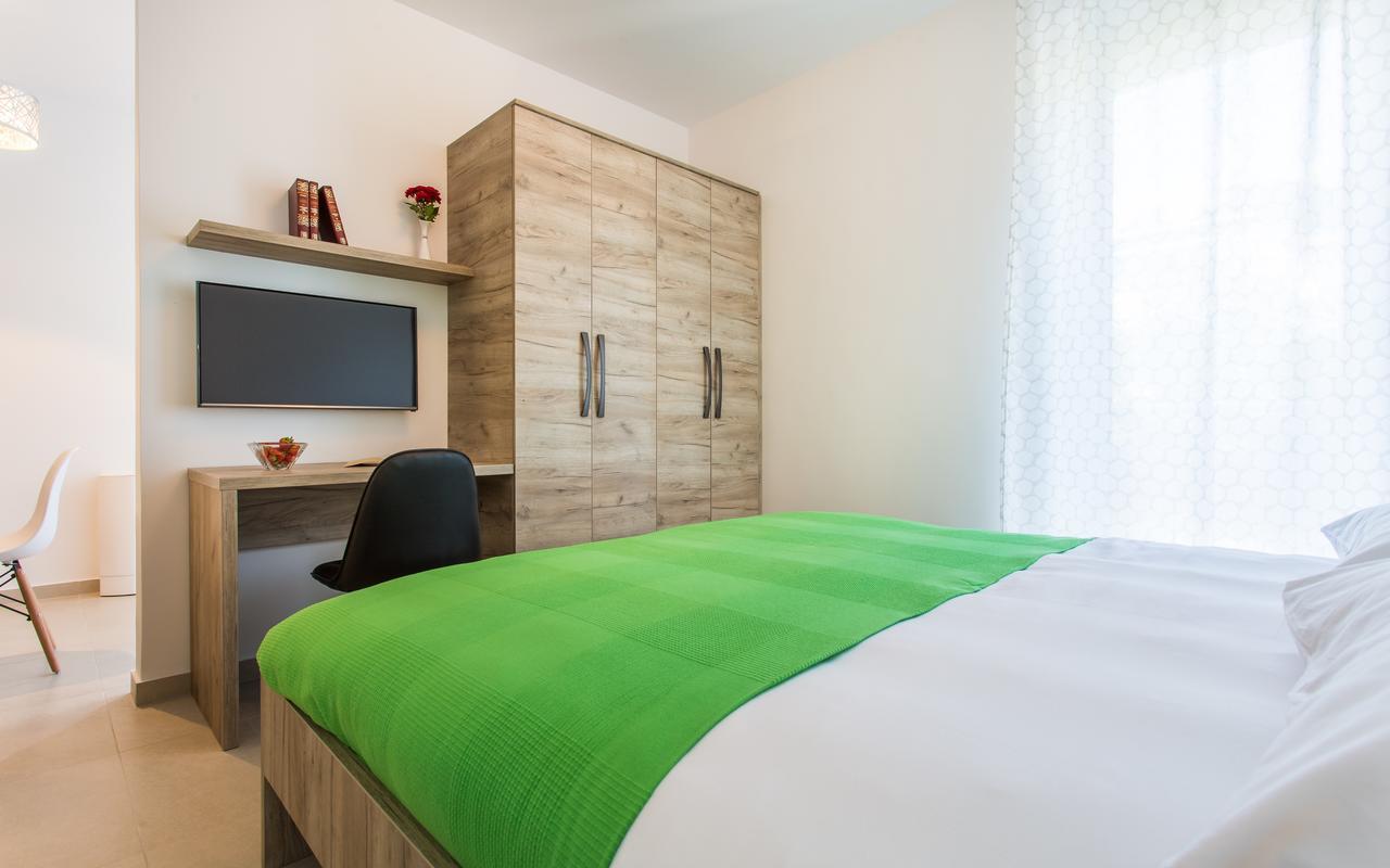 Apartments Viktorija 2 Baška Buitenkant foto