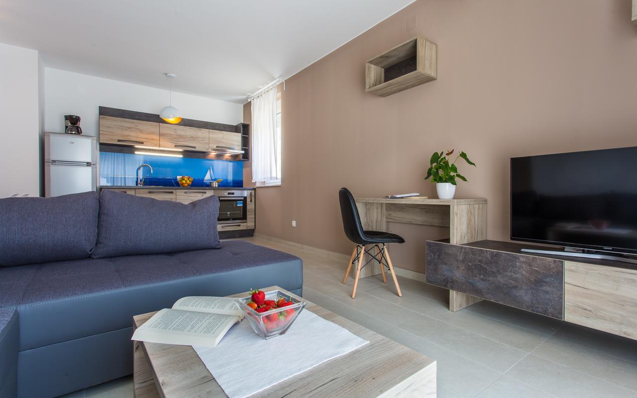 Apartments Viktorija 2 Baška Buitenkant foto